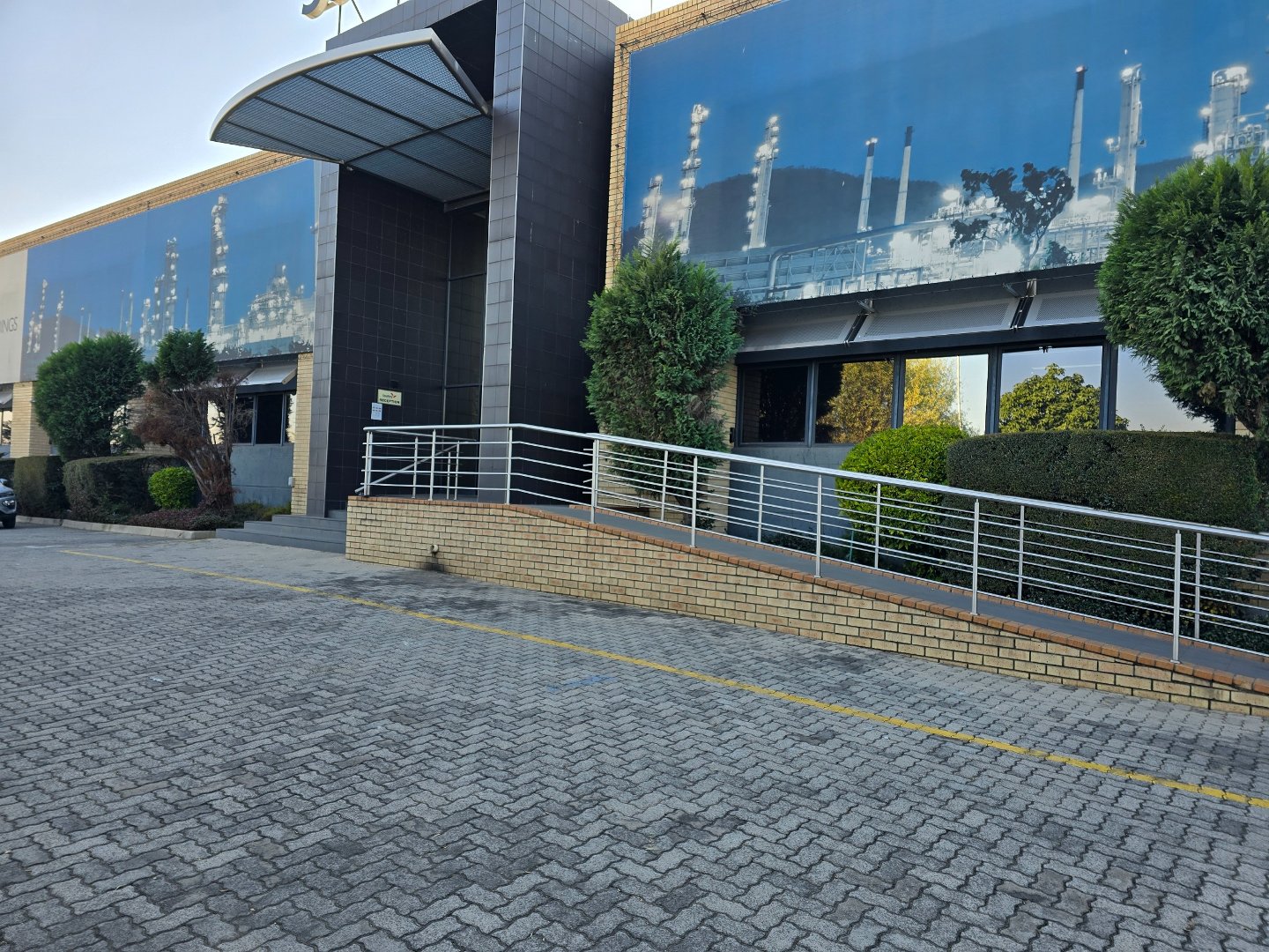 Warehouse for sale in Linbro Business Park