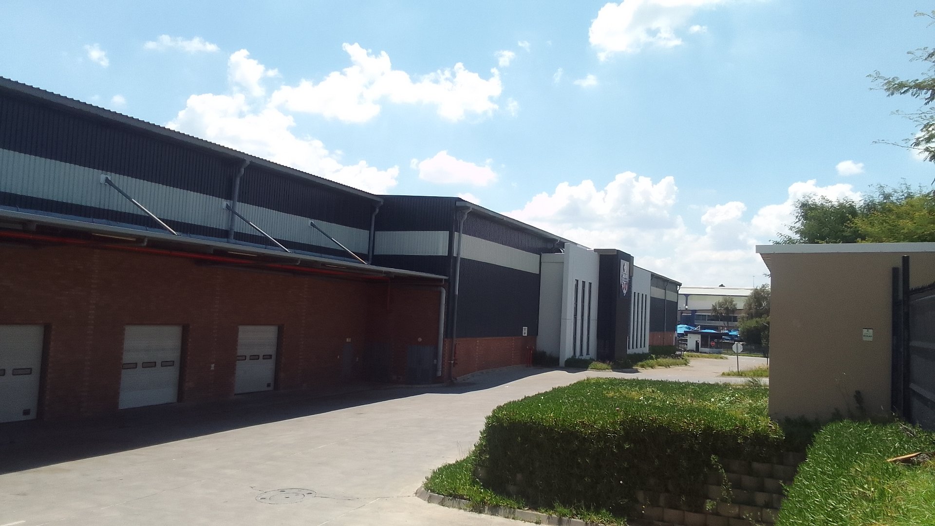 Logistics Warehouse To for rent in Wilbart