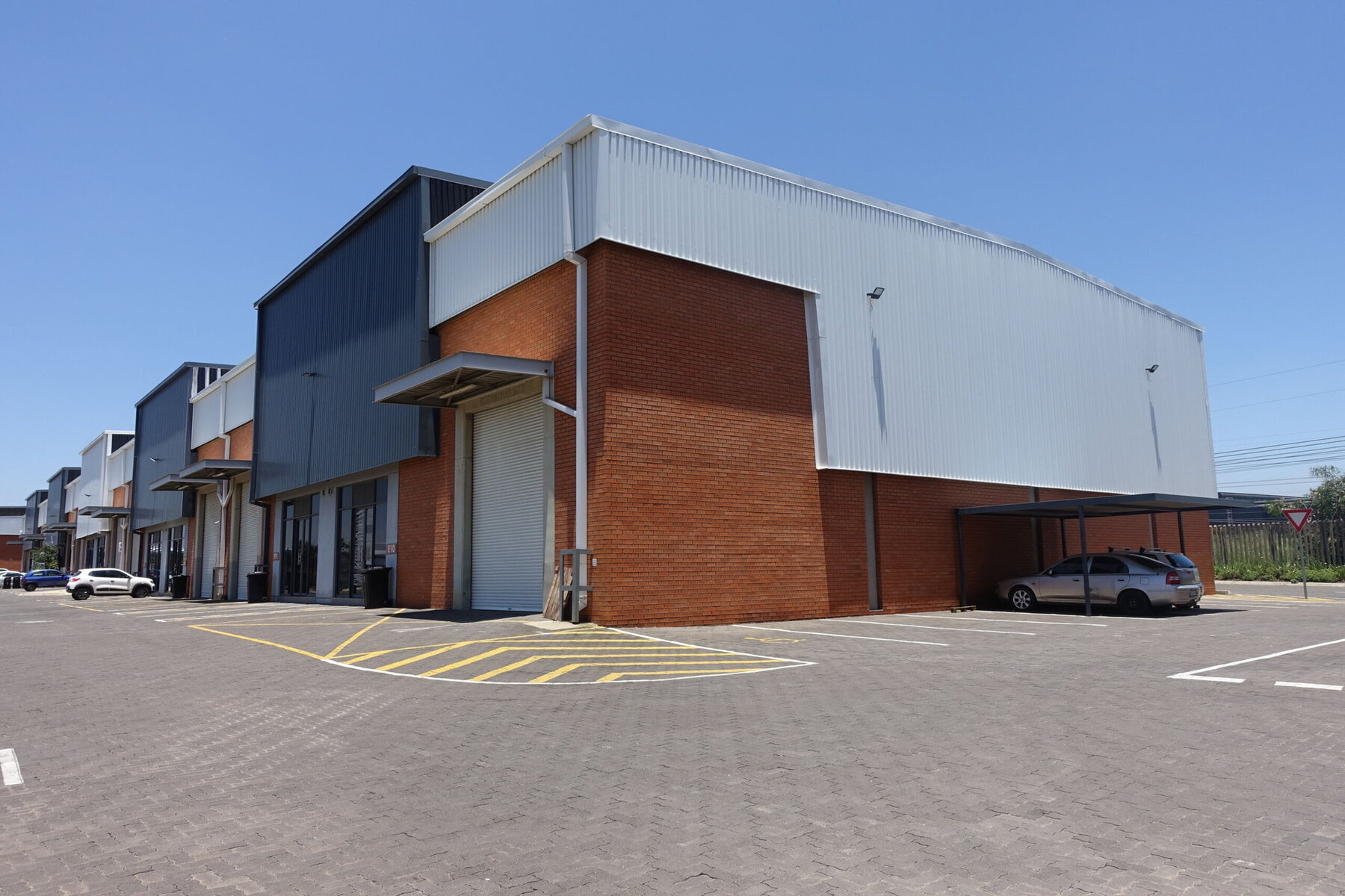 warehouse to let in Longlake