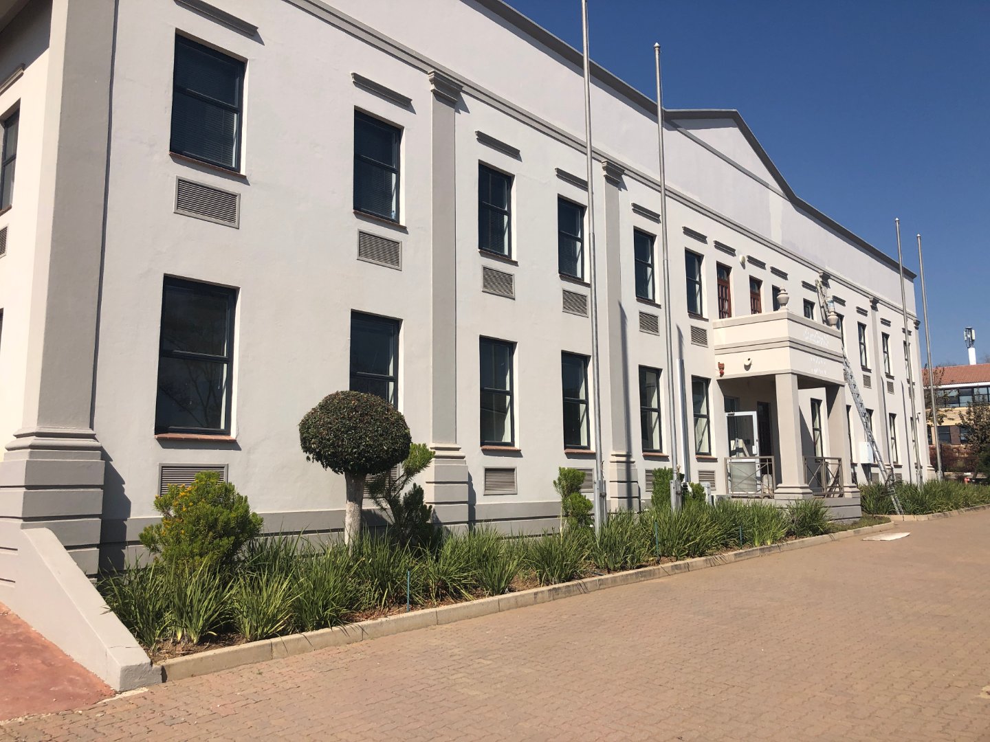 1550sqm Warehouse to Rent in Alphen Square West