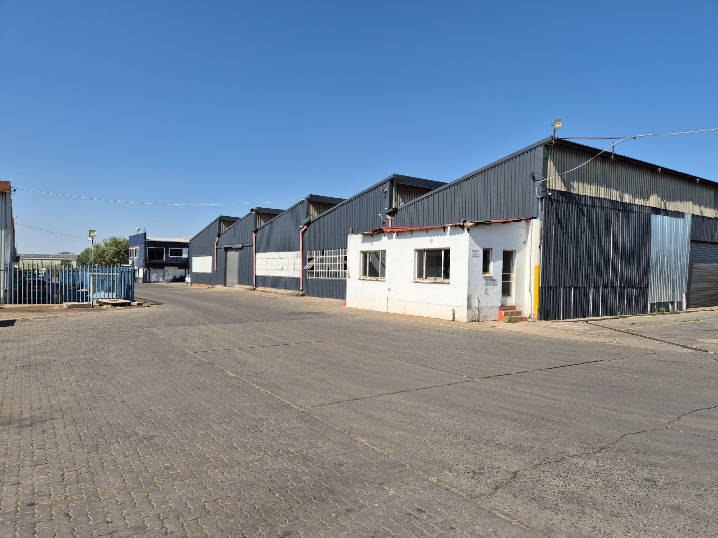 Standalone heavy industrial property for sale in Alrode – 5,062 m² premium facility