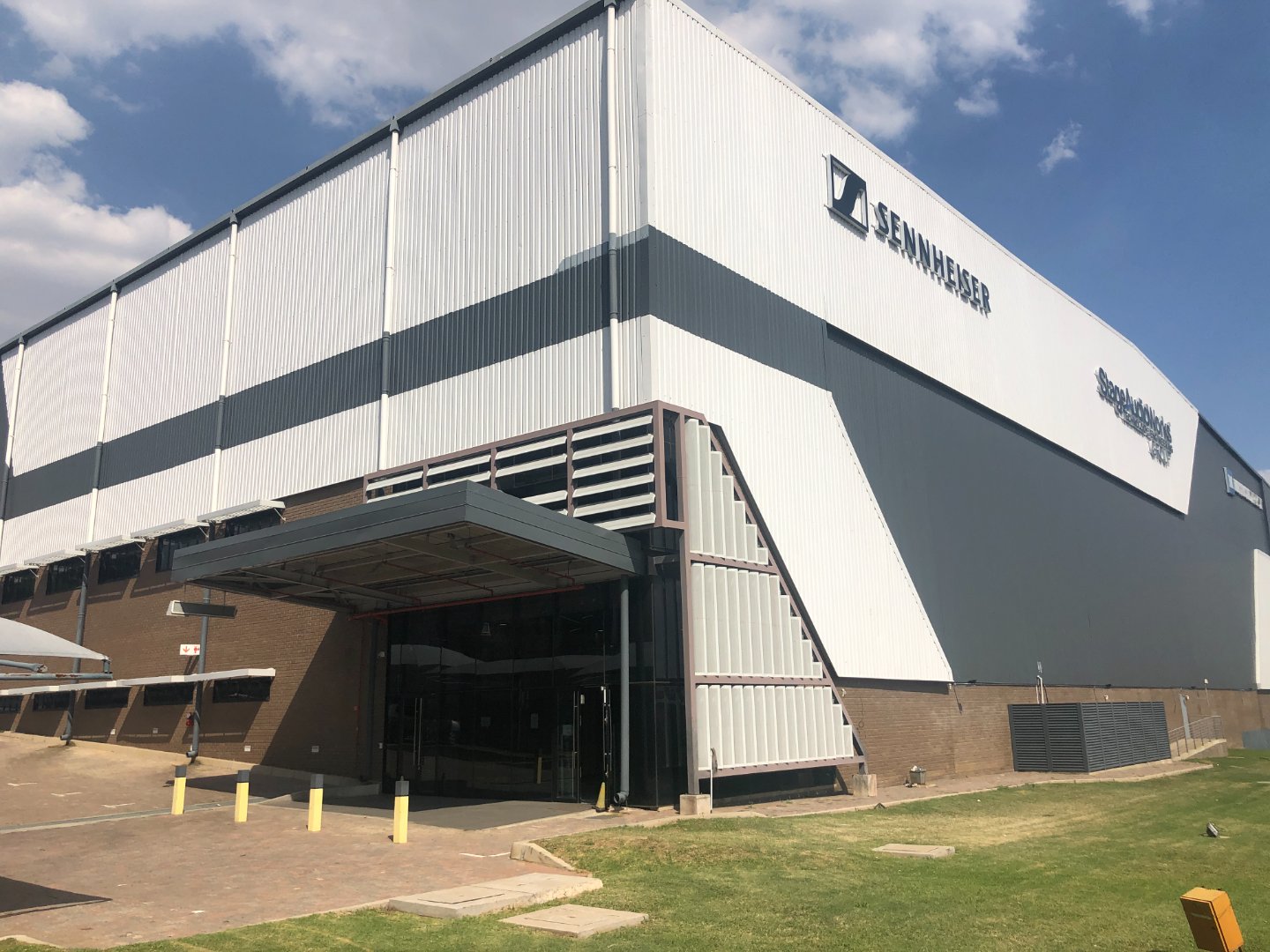8124 sqm Warehouse to Let in Midrand