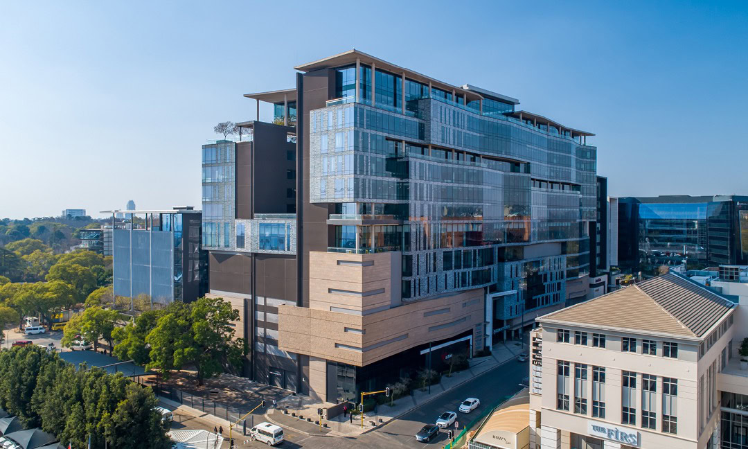 978 sqm Office For Rent in Rosebank Towers