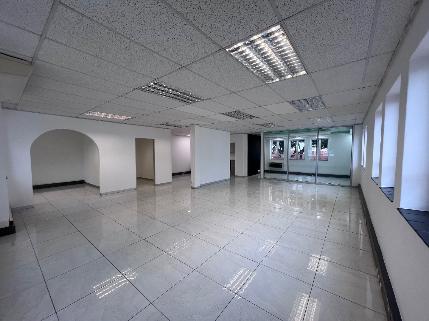 142 Sqm Fitted Office To Rent in Wedgewood Office Park