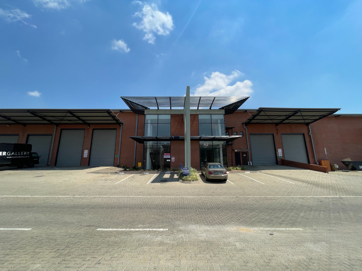 1 1345m² Industrial Unit To Let North Riding – Powerful & Exceptional Business Opportunity