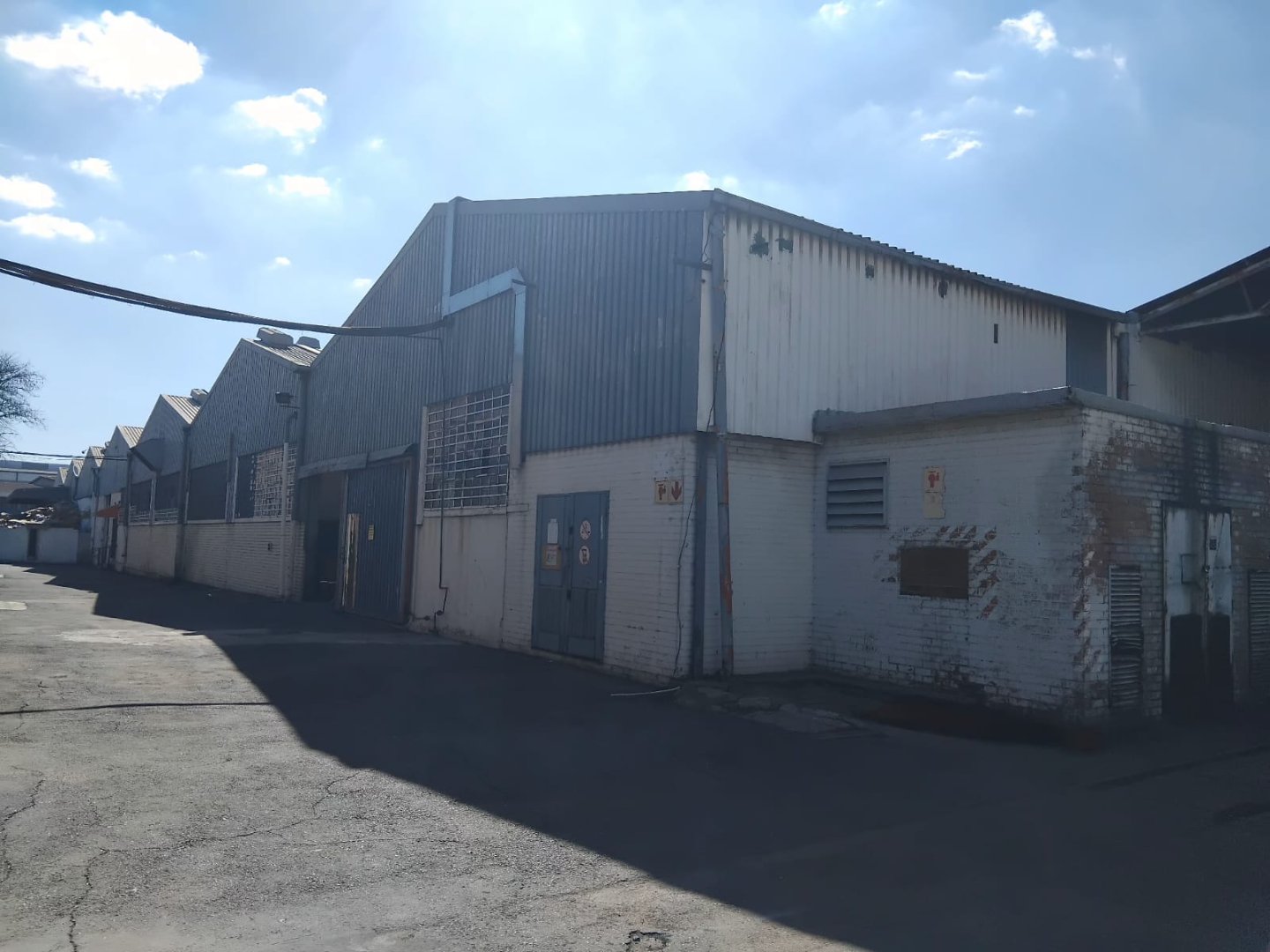 factory to let in Isando