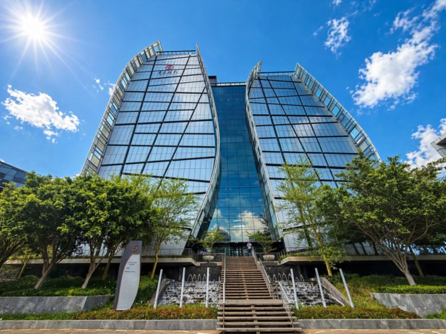 423 sqm Office For Rent in Sandton The Towers