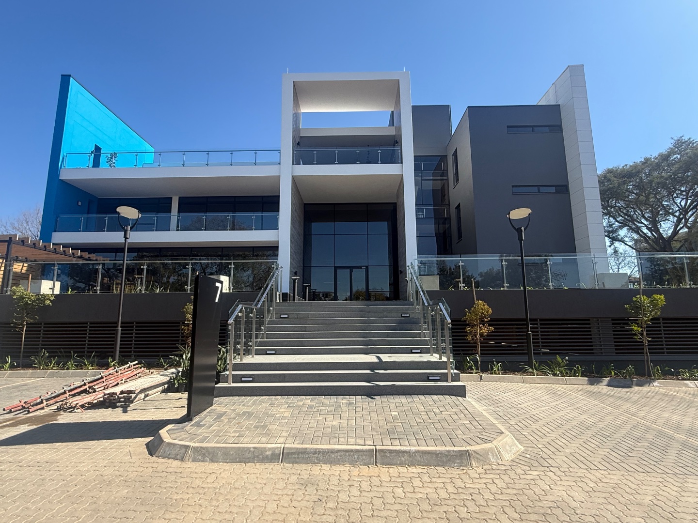 2173 sqm P Grade Office Development in Culross on Main