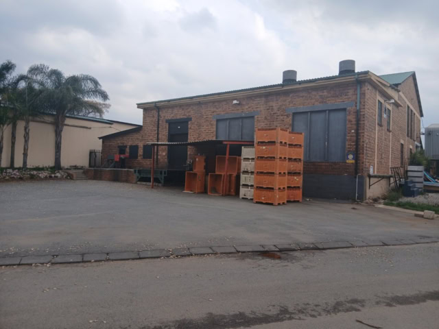 423m&sup2; Distribution warehouse to rent in City Deep